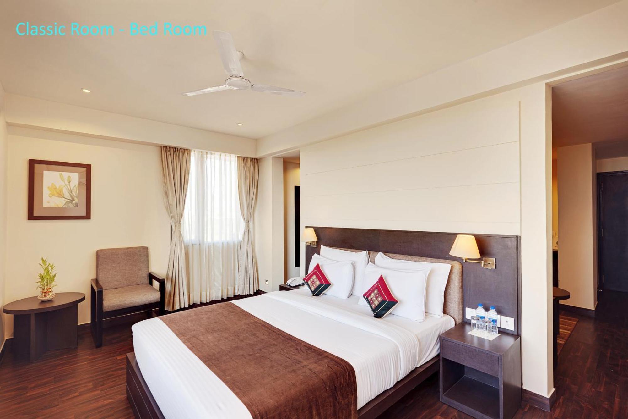Whispering Palms Hotel Jaipur Exterior photo